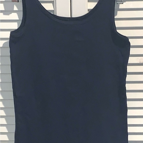 GAP outfit ribbed, tank top, GAP shorts navy blue, and striped T-shirt Small - Picture 3 of 9